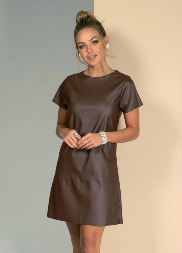 Vestido Curto Marrom Recortes Quintess