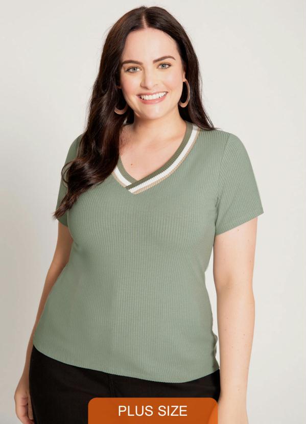 Blusa Manga Curta Canelada Plus Size Verde Lunender Mais Mulher