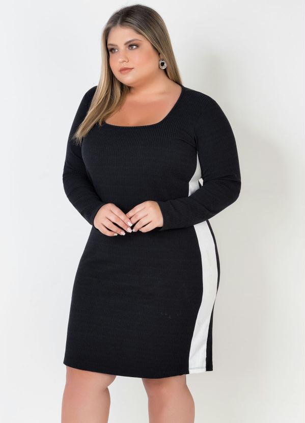 Vestido Plus Size Preto Recorte Lateral Mink