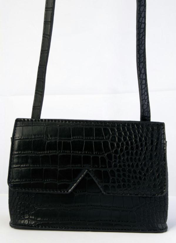 Quintess - Bolsa Transversal Croco Preta com Bolsos