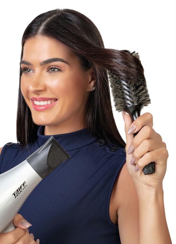 Condor - Escova Redonda Grande Versatile 1 Peça 3