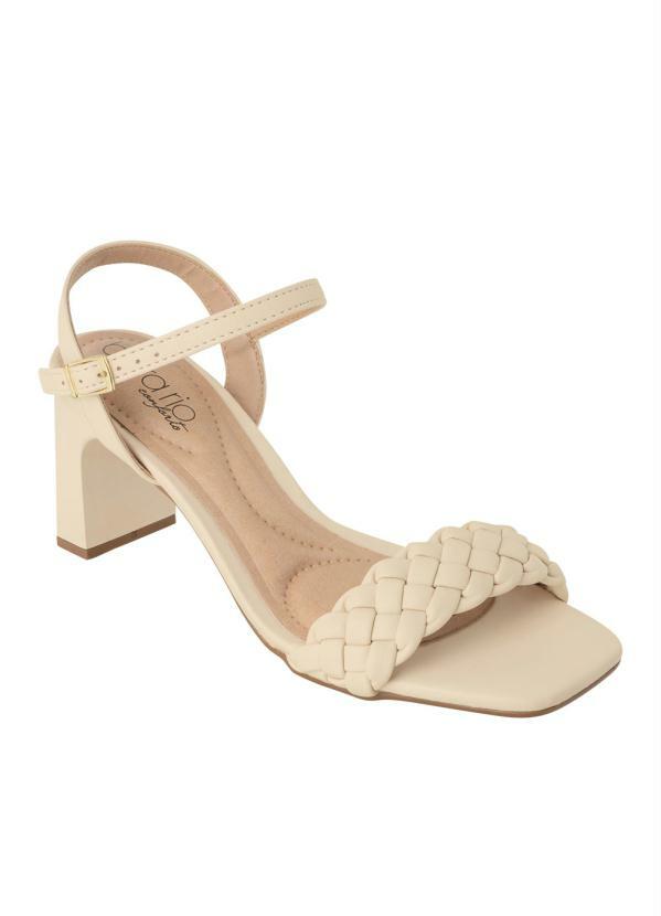 Beira Rio - Sandálai Beira Rio Creme em Sintético