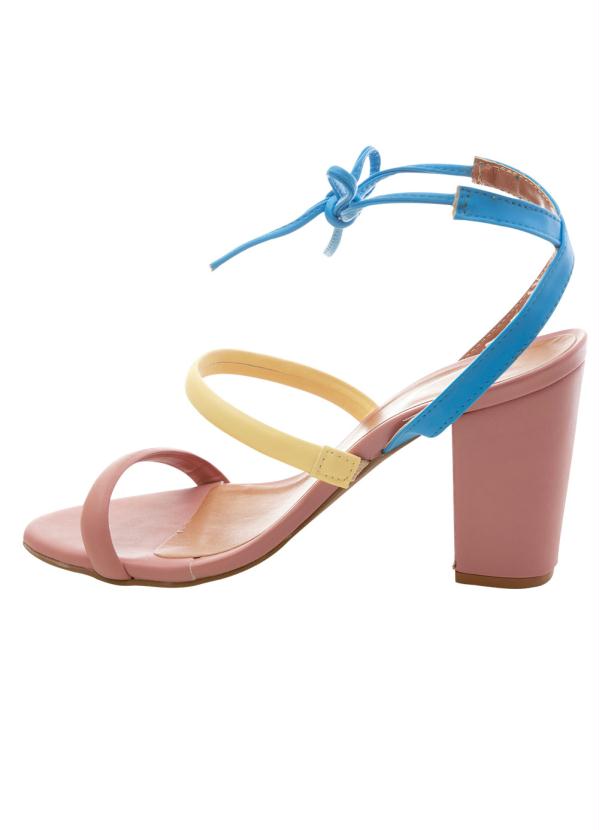 Perfecta - Sandália com Salto Quadrado Rosê com Amarração 2