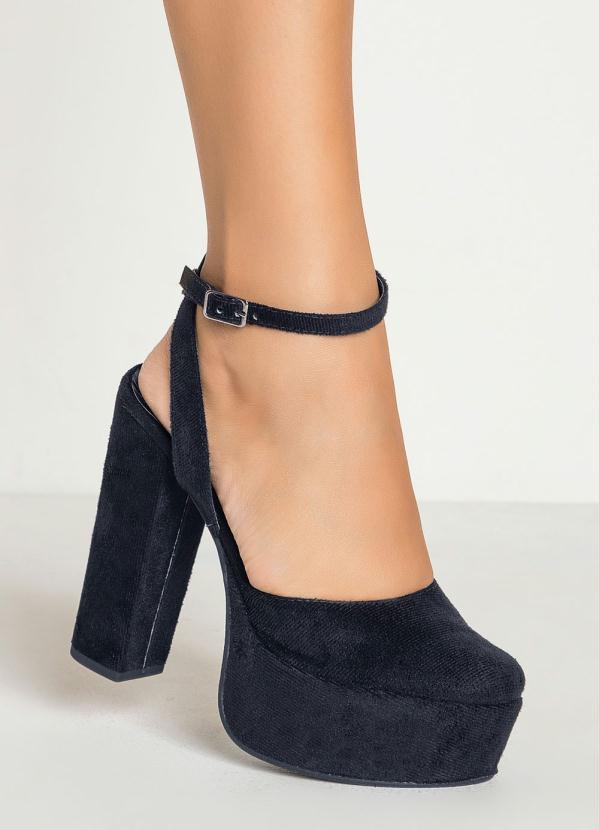 Outlet - Sandália Meia Pata Preta com Fivela 4