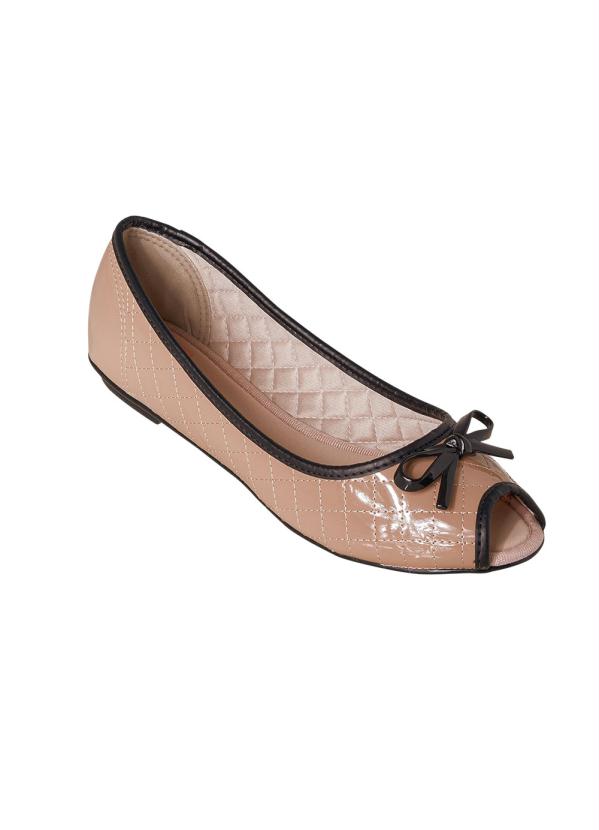 Moleca - Sapatilha Moleca Nude em Verniz