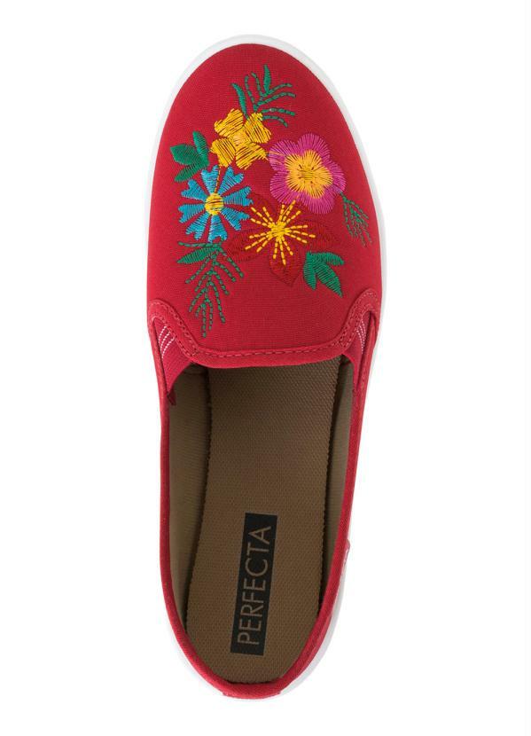 Outlet - Tênis Vermelha com Bordado Floral 4