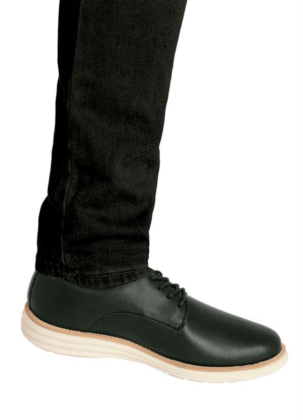 Outlet - Sapato Preto em Sintético 4