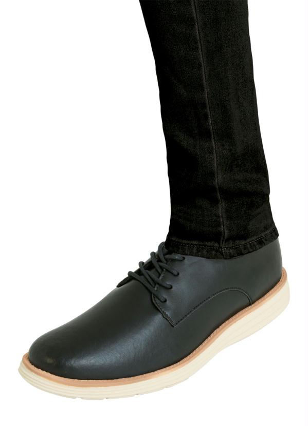 Outlet - Sapato Preto em Sintético 5