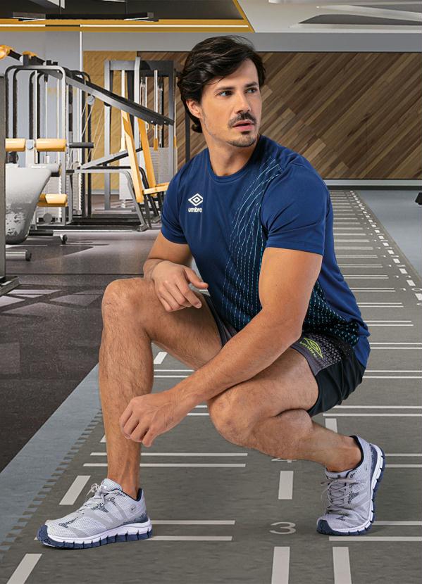 Outlet - Tênis Cinza com Detalhes em Marinho 4