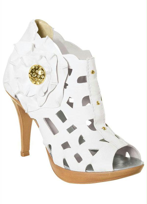 Outlet - Sandália Branca Salto Alto