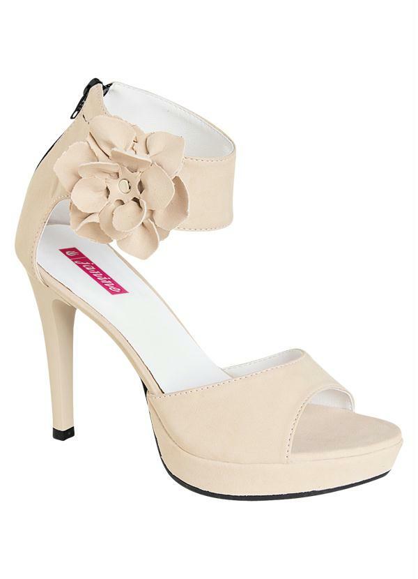 Outlet - Sandália com Aplique de Flor Bege