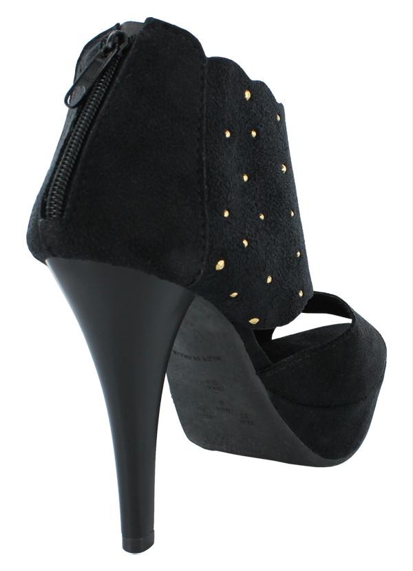 Outlet - Sandália Detalhe com Tachas Preto 2