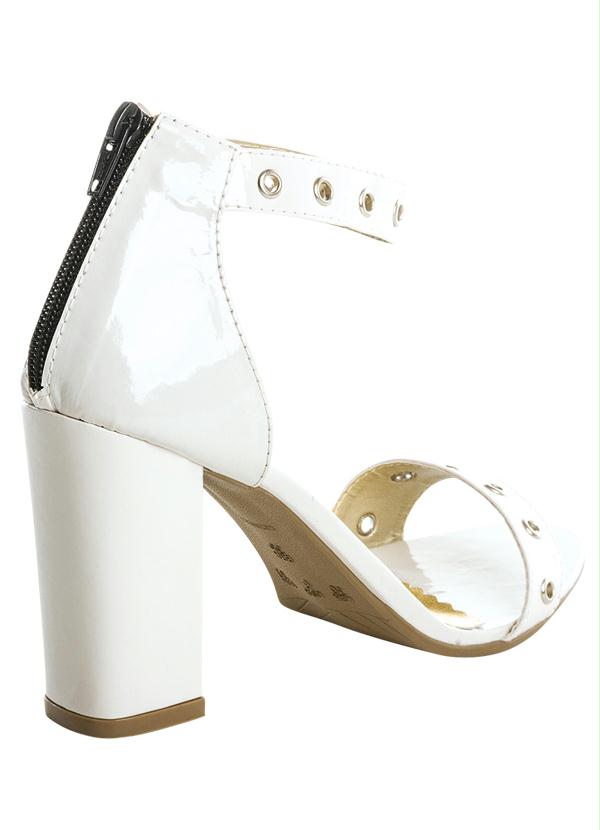 Outlet - Sandália Detalhe Ilhós Gelo 2