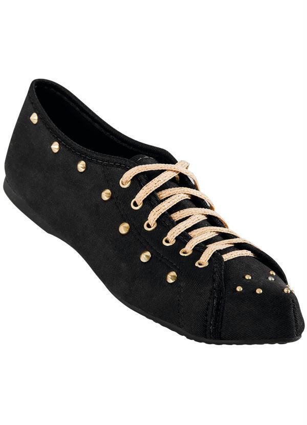 Outlet - Sapatilha Detalhe com Tachas e Spike Preto