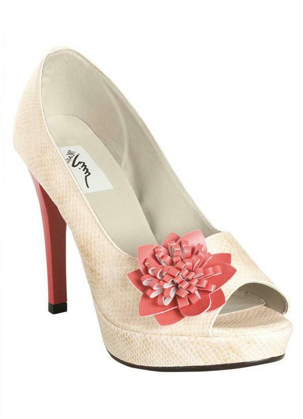 Outlet - Sapato Peep Toe Bege e Coral com Flor Aplicada