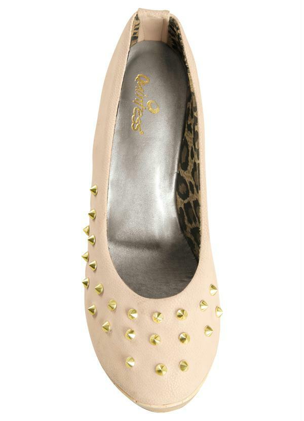 Quintess - Scarpin Meia Pata Spikes Nude 4