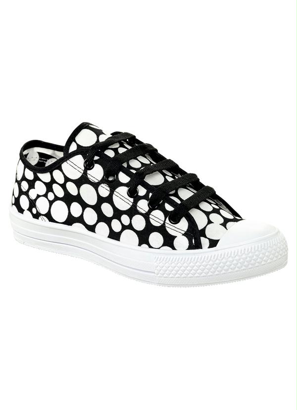 Outlet - Tênis com Estampa de Bolinhas Preto e Branco