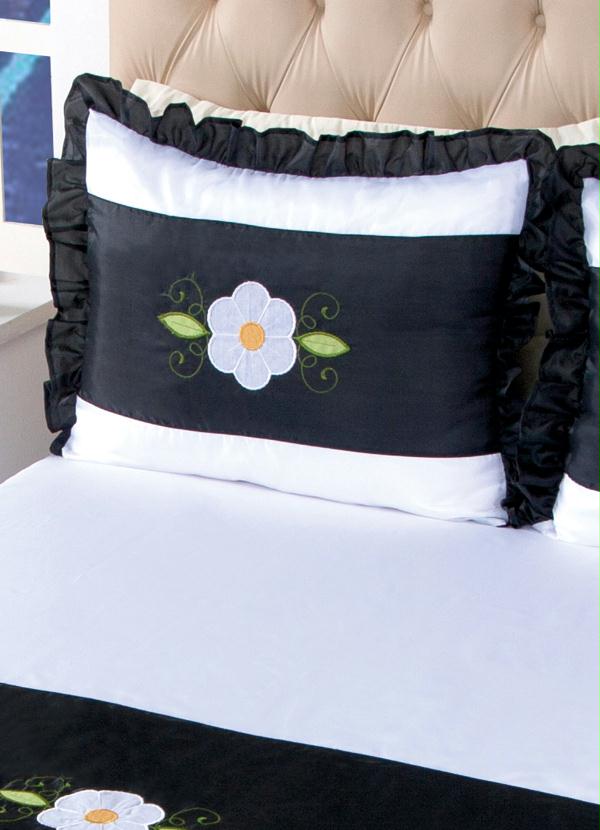 Lar e Lazer - Jogo de Colcha Preta e Branca Casal 3 Peças 3