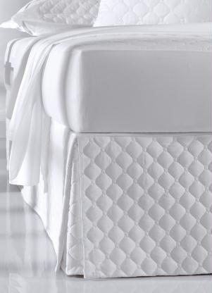 Altenburg - Saia Box Matelassê Branca Casal 1 Peça - ALTENBURG