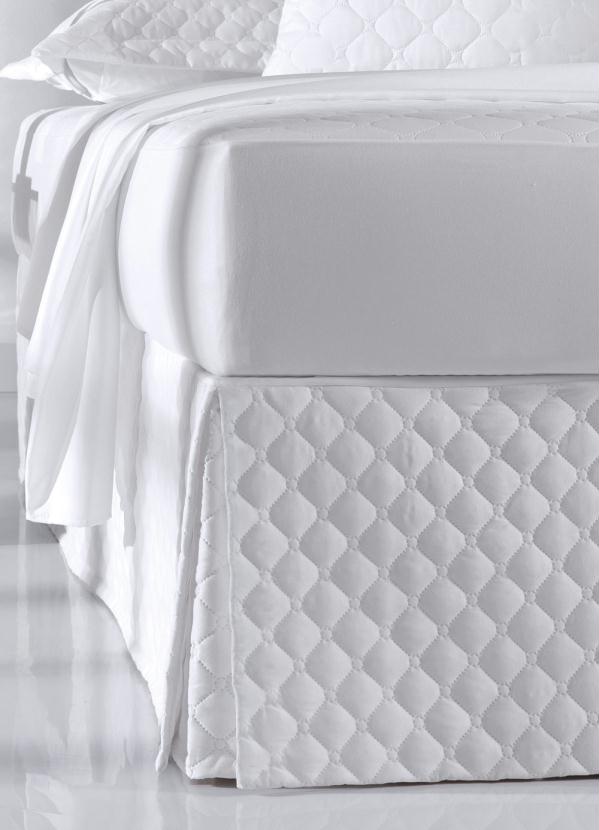 Altenburg - Saia Box Matelassê Branca Casal 1 Peça