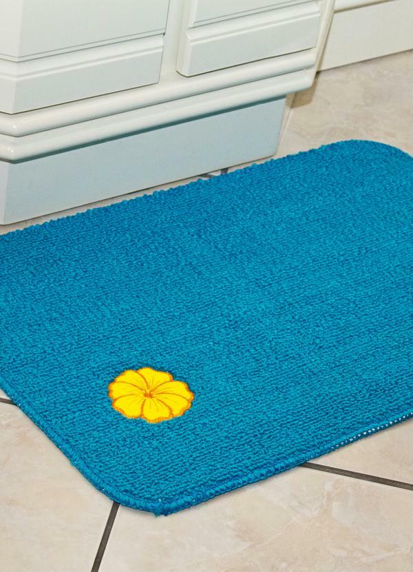 Lar e Lazer - Tapete Azul com Bordado 2