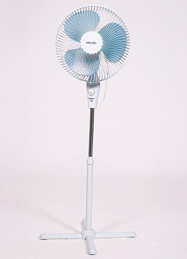 Lar e Lazer - Ventilador Coluna 220v