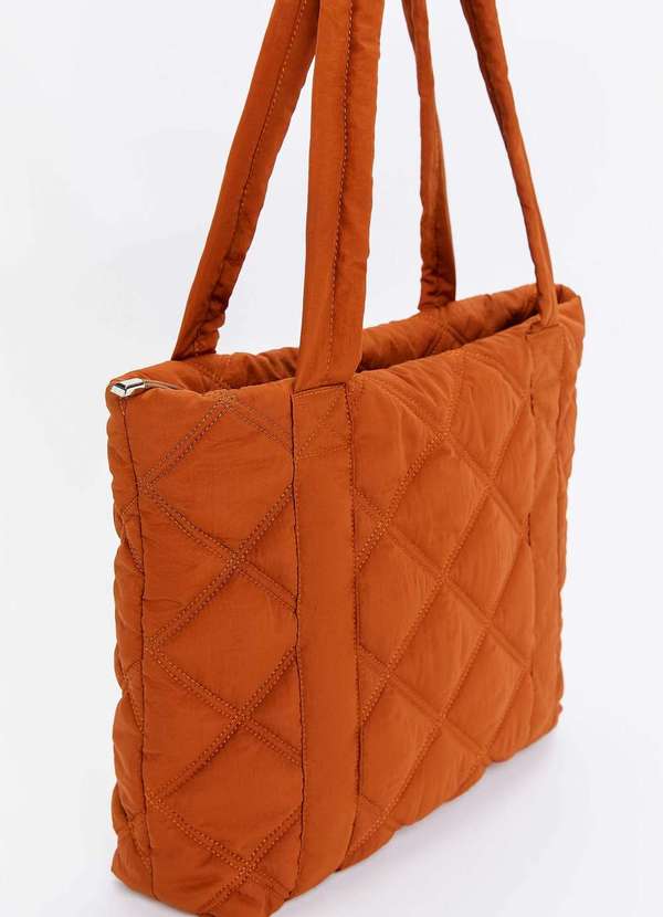 Hering - Bolsa Feminina Tote Media em Matelasse Marrom 2