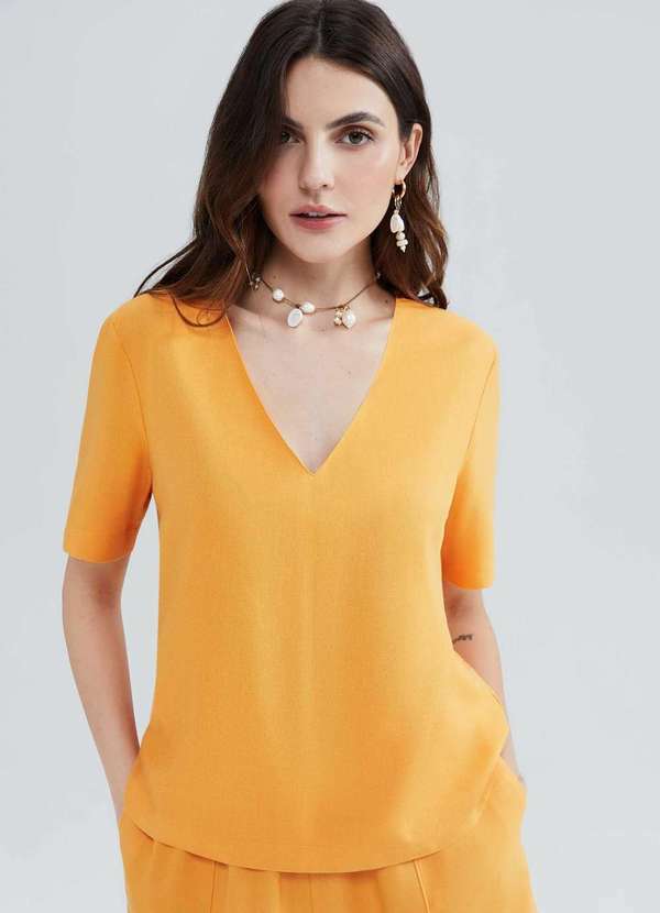 Hering - Blusa Feminina Decote V em Viscolinho Laranja