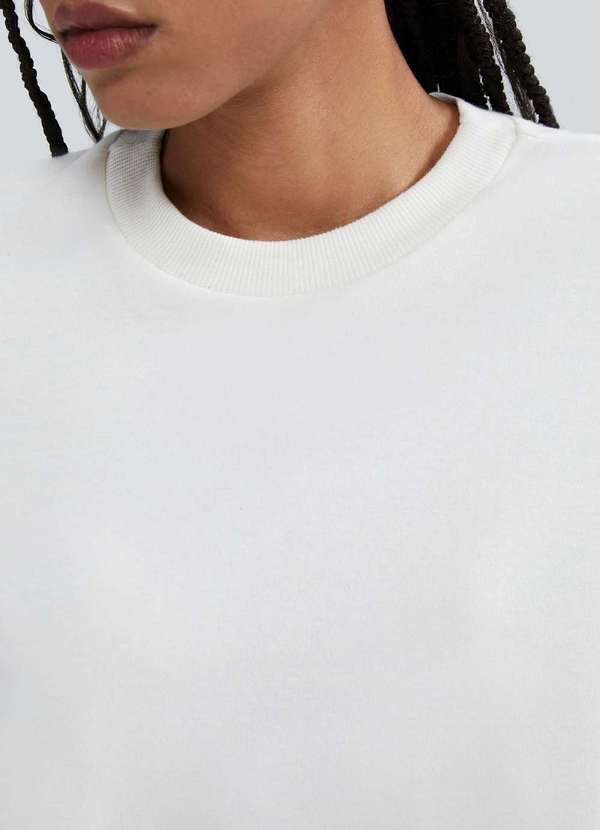 Hering - Blusa Feminina Manga Curta em Malha Interlock Bege 4