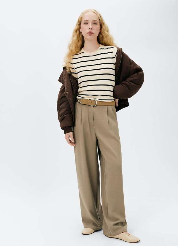 Hering - Blusa Feminina Manga Curta em Trico Fio Tinto Branco 4