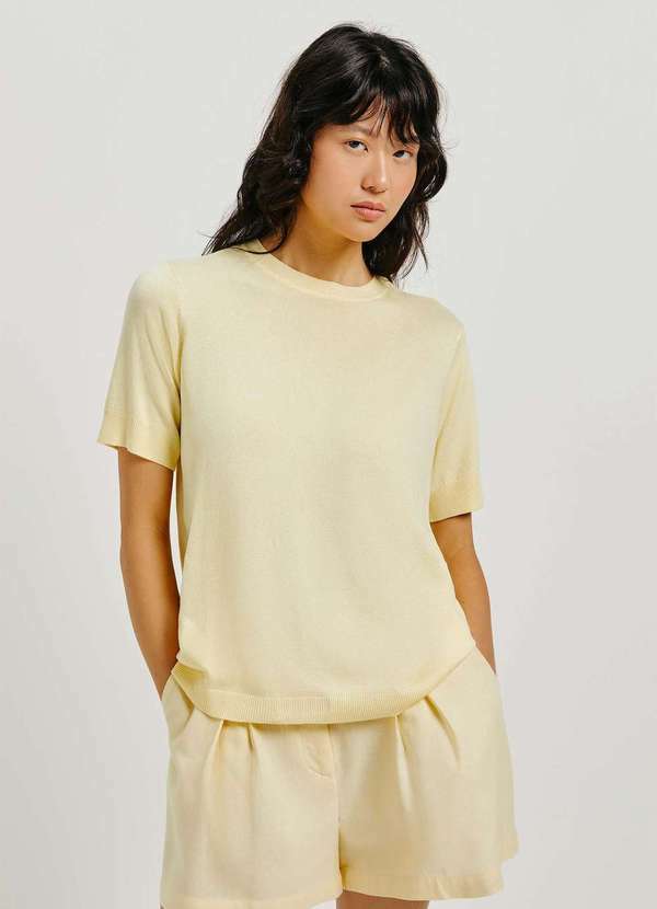 Hering - Blusa Feminina Manga Curta em Trico Leve Amarelo