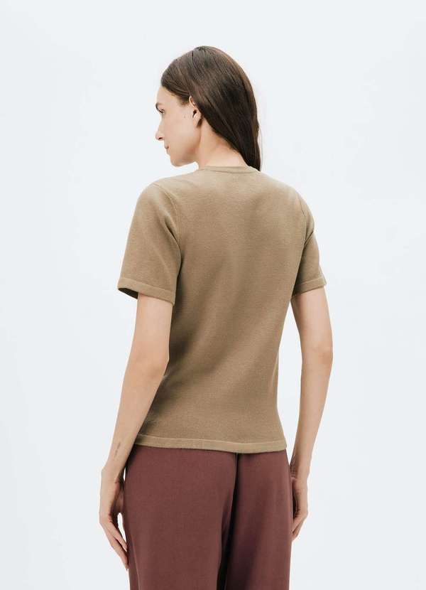 Hering - Blusa Feminina Manga Curta em Trico Bege 3