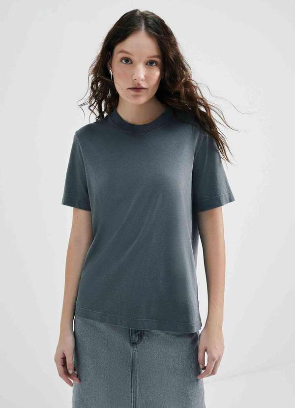 Hering - Blusa Feminina Manga Curta Estonada Preto