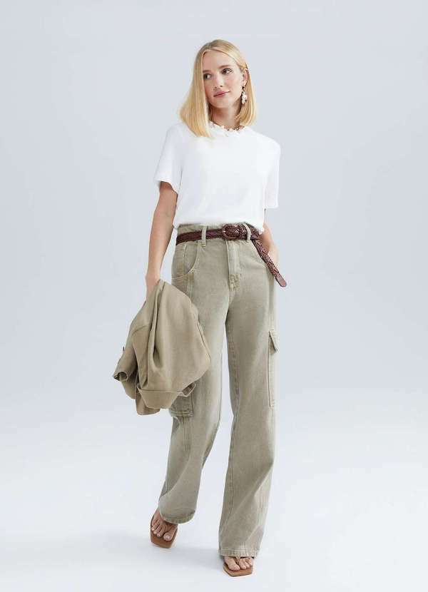 Hering - Blusa Feminina Manga Curta Estonada Branco 4