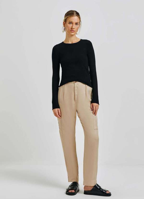 Hering - Blusa Feminina Manga Longa Slim em Trico Leve Preto 2