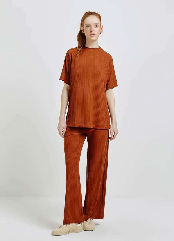 Hering - Blusa Feminina Oversized em Ribana Canelada Marrom