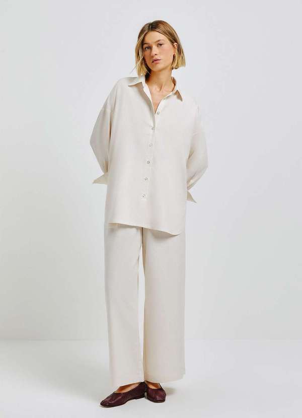 Hering - Camisa Feminina Alongada Manga Longa com Linho Branco 5