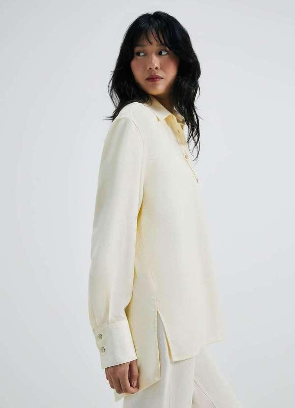 Hering - Camisa Feminina Manga Longa Ampla com Linho Amarelo 5