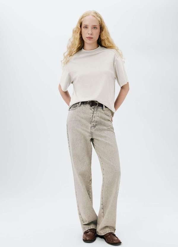 Hering - Camiseta Feminina Manga Curta em Algodao Peruano Branco 4