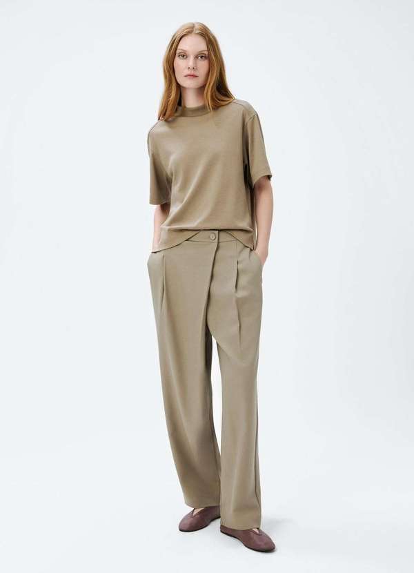 Hering - Camiseta Feminina Manga Curta em Algodao Peruano Marrom 4