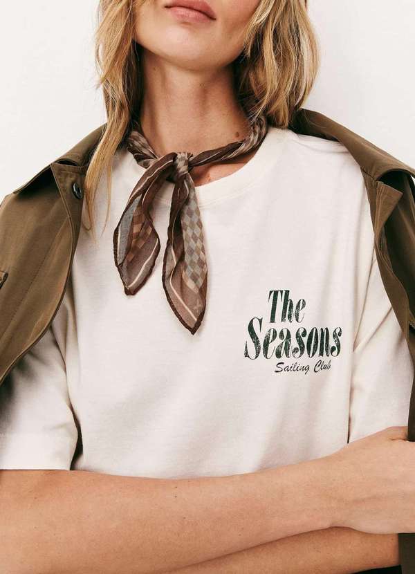 Hering - Camiseta Feminina Manga Curta Oversized Bege 2