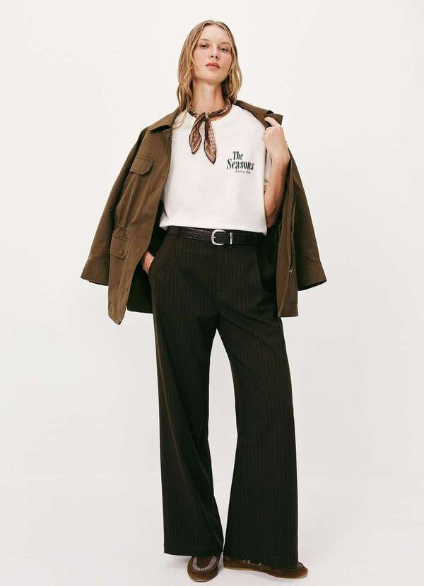 Hering - Camiseta Feminina Manga Curta Oversized Bege 4