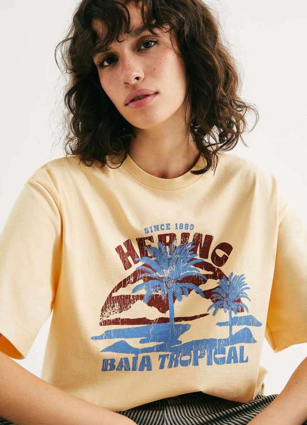 Hering - Camiseta Feminina Manga Curta Oversized Amarelo 3