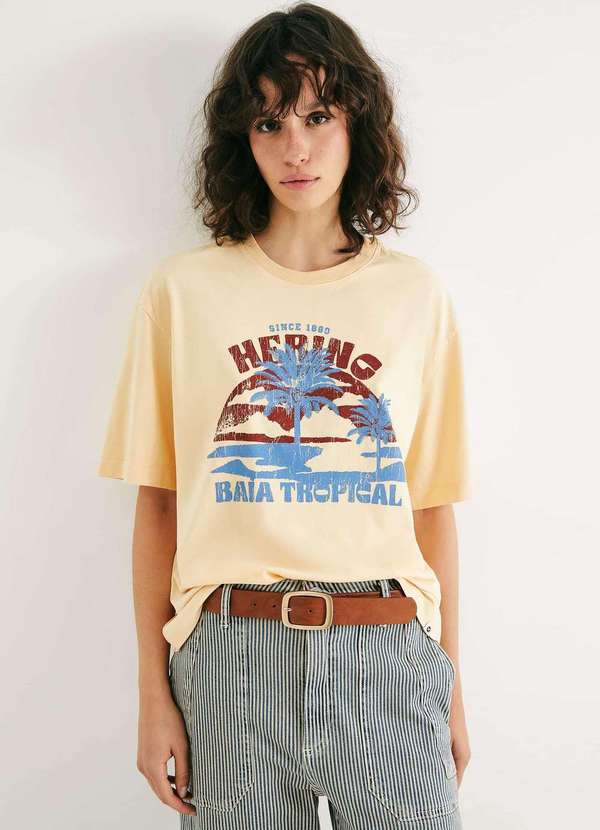 Hering - Camiseta Feminina Manga Curta Oversized Amarelo 2