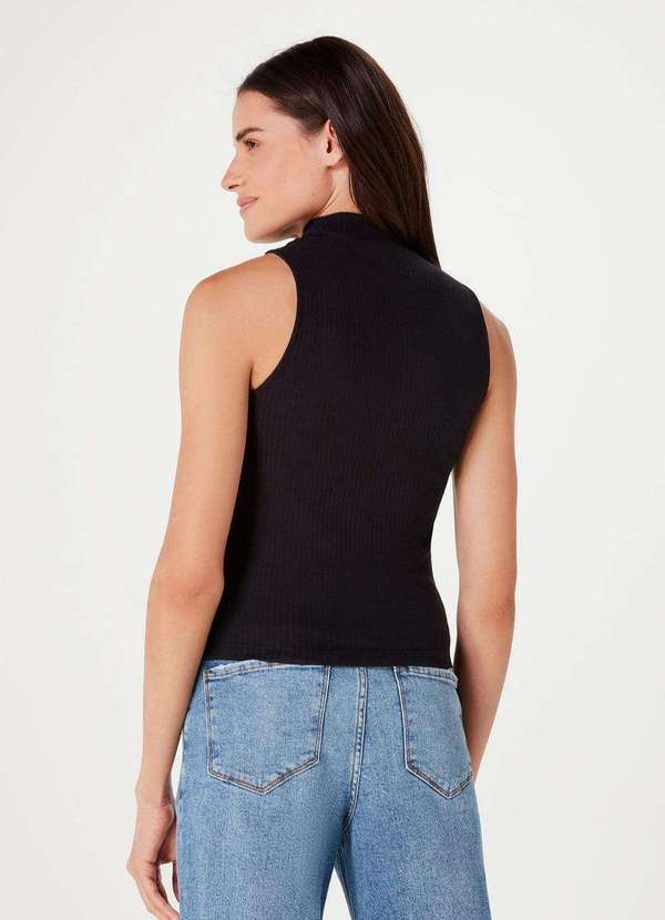 Hering - Regata Basica Feminina Gola Alta Canelada Preto 3