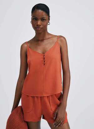 Hering - Regata Feminina com Botoes em Viscose Creponada - HERING