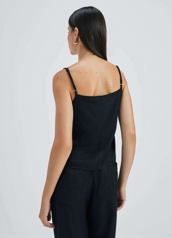 Hering - Regata Feminina com Botoes em Viscose Creponada Preto 3