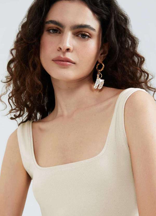 Hering - Regata Feminina Decote em Ribana Branco 2