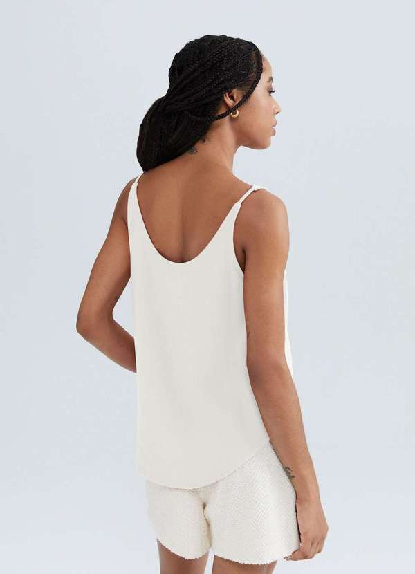 Hering - Regata Feminina em Tecido Creponado Branco 3