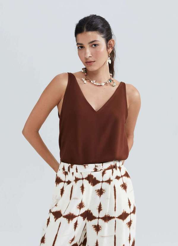 Hering - Regata Feminina em Tecido Creponado Marrom